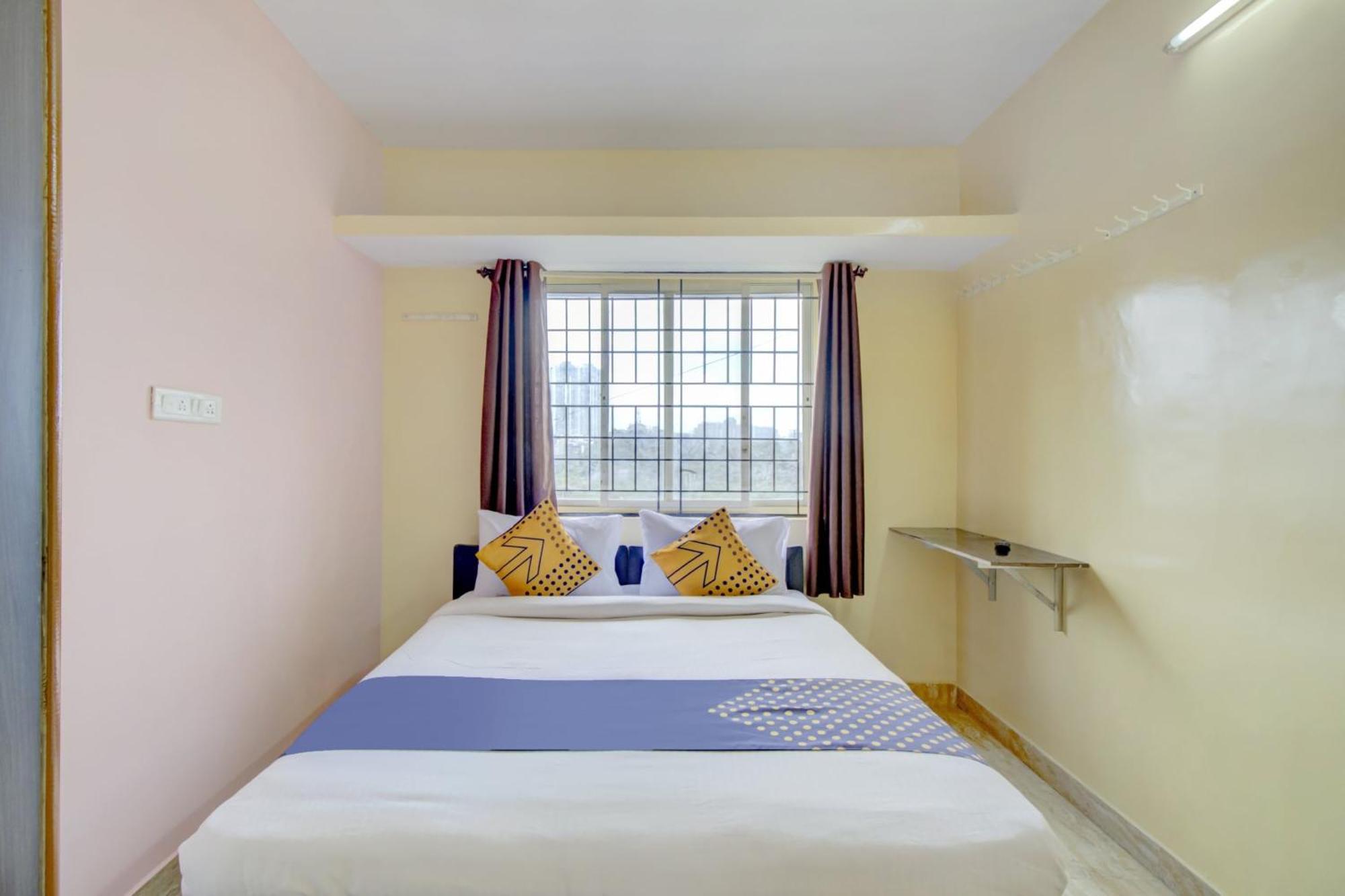 Hotel O Manyata Deluxe Bangalore Exteriör bild